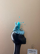 Load image into Gallery viewer, Turquoise Rhinestone flower teardrop hat
