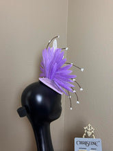 Load image into Gallery viewer, Purple lavender teardrop fascinator
