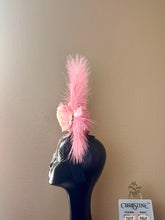 Load image into Gallery viewer, Pink feather hat princess style
