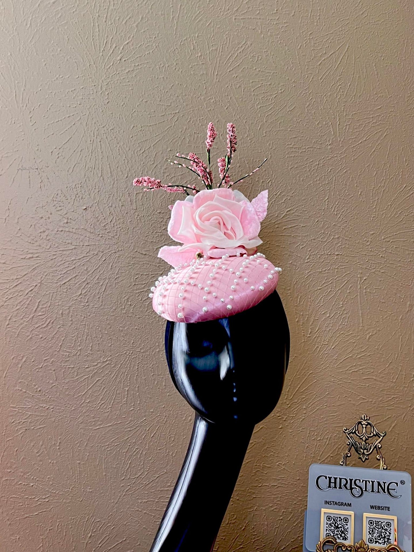 Pink pearls fascinator