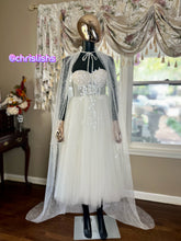 Load image into Gallery viewer, Kelly Gown
