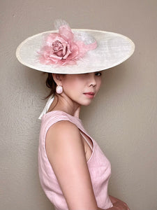 Natural Sinamay hat dusty pink velvet/chiffon rose