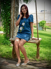 Load image into Gallery viewer, Jenna dress in linen embroidered flowers
