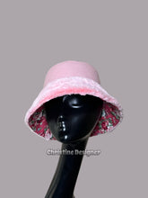 Load image into Gallery viewer, Dusty Pink felt, fur hat matching coat
