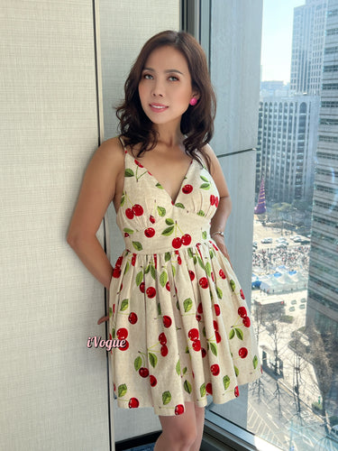 iVogue
iVogue Christine
Christine iVogue
Cherry dress
Summer dress
Christine Kennedy
Fashion Designer
Forth Worth Fashion Week
