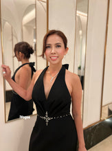 Load image into Gallery viewer, iVogue
iVogue Christine
Christine iVogue
Christine Kennedy
Fashion Designer
Forth Worth Fashion Week


