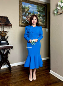 Rose set in Blue