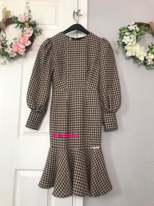 Natali dress in Hounds Tooths Brown
