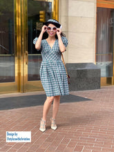 Load image into Gallery viewer, Angela Dress in Green tartan linen size S - Shop women style vintage, Audrey Hepburn jackets online -Christine
