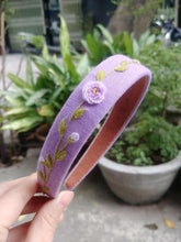 Load image into Gallery viewer, Embroidery headband - Shop women style vintage, Audrey Hepburn jackets online -Christine
