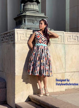 Load image into Gallery viewer, Cici dress in plaid bloom flowers
