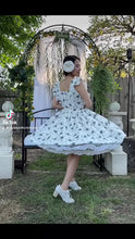 Load and play video in Gallery viewer, Pinafore Dress in Roses Linen size S
