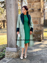 Load image into Gallery viewer, Ada Coat in Hounds Tooths green
