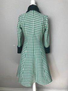 Ada Coat in Hounds Tooths green