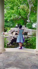 Load and play video in Gallery viewer, Lobell Dress in Bloom flower silk
